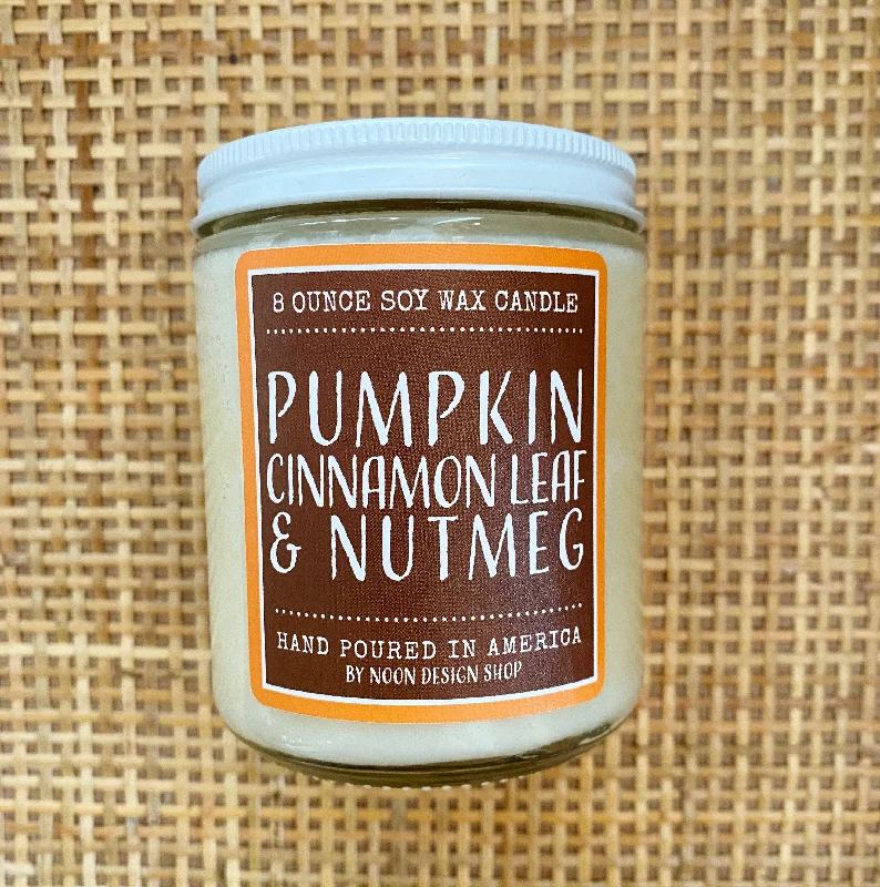 candle . seasonal soy wax . pumpkin spice