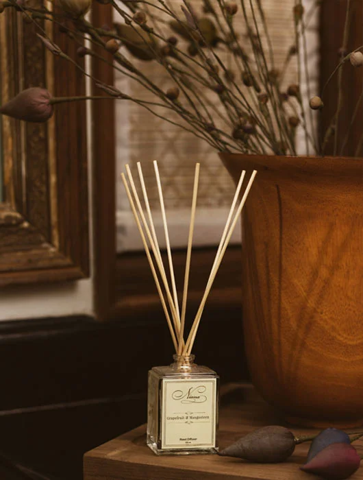 Grapefruit and Mangosteen Reed Diffuser