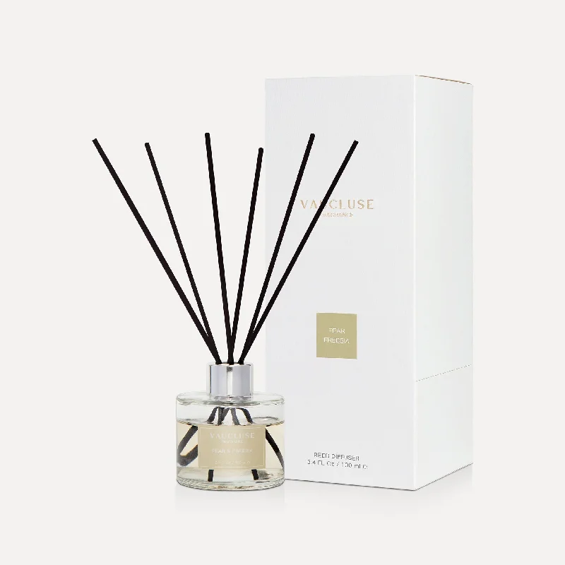 Pear & Freesia Scented Reed Diffuser