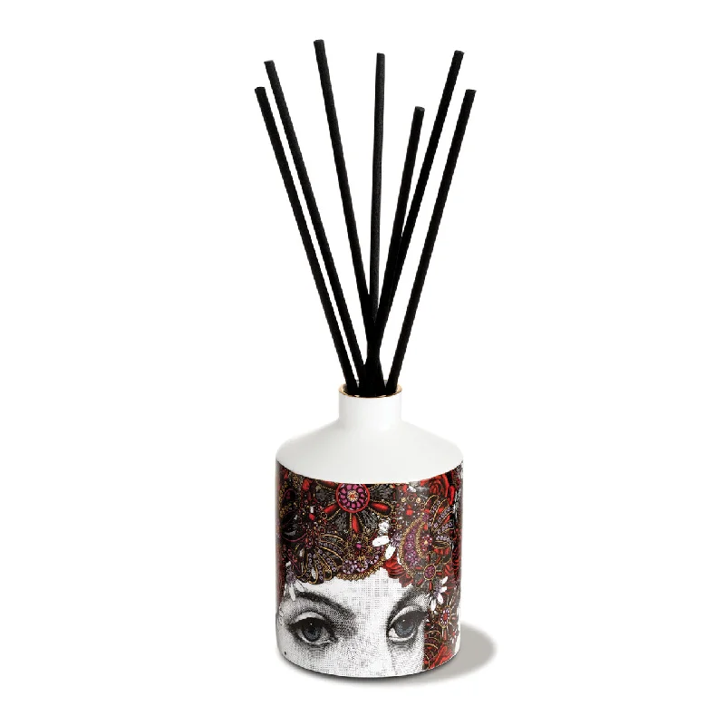 The Christmas Lady Ceramic Reed Diffuser